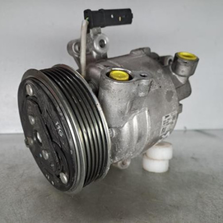Compresseur clim PEUGEOT 108 Photo n°1