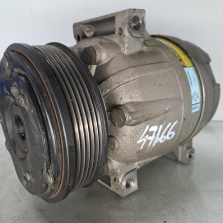 Compresseur clim RENAULT MEGANE 1 Photo n°1