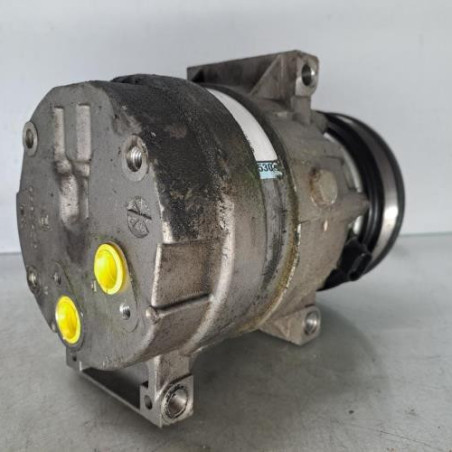 Compresseur clim RENAULT MEGANE 1