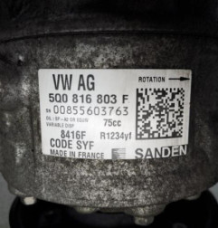 Compresseur clim VOLKSWAGEN POLO 5 Photo n°3