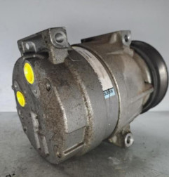 Compresseur clim RENAULT SCENIC 1