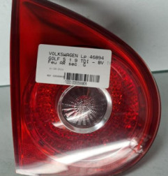 Feu arriere secondaire gauche (feux) VOLKSWAGEN GOLF 5 Photo n°3