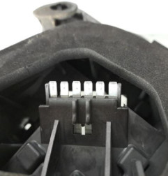 Platine feu arriere droit OPEL CORSA D Photo n°3