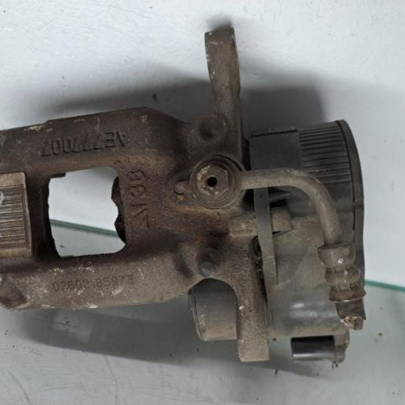 Etrier arriere droit (freinage) PEUGEOT 308 2