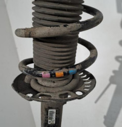 Amortisseur avant gauche VOLKSWAGEN GOLF 5