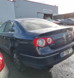 Etrier arriere gauche (freinage) VOLKSWAGEN PASSAT 5 Photo n°5