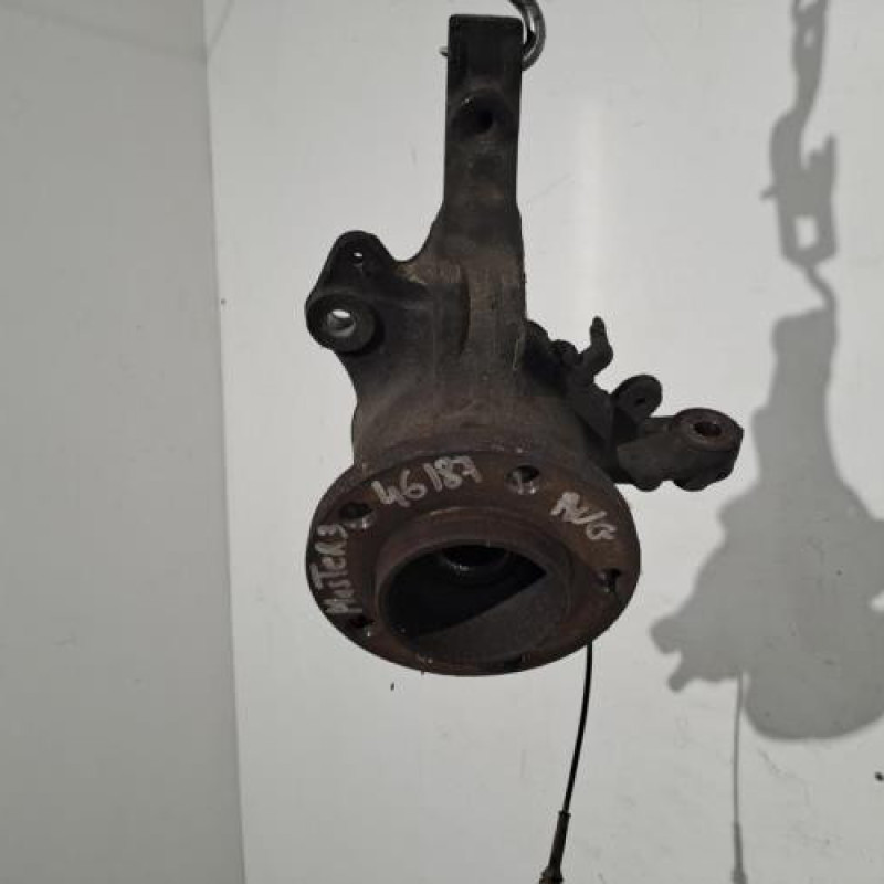 Fusee avant gauche RENAULT MASTER 3