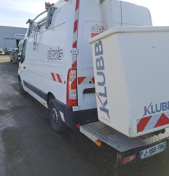 Fusee avant gauche RENAULT MASTER 3 Photo n°5