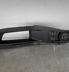 Interrupteur de leve vitre avant gauche FORD FIESTA 6 Photo n°1