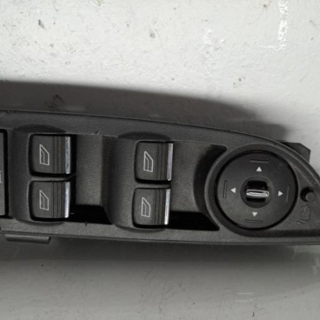 Interrupteur de leve vitre avant gauche FORD FOCUS 3