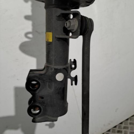 Amortisseur avant droit TOYOTA YARIS 4