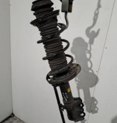 Amortisseur avant droit TOYOTA YARIS 4 Photo n°3