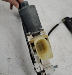 Leve vitre electrique avant gauche BMW X1 E84