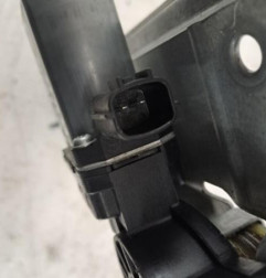 Leve vitre electrique avant droit RENAULT TWINGO 3