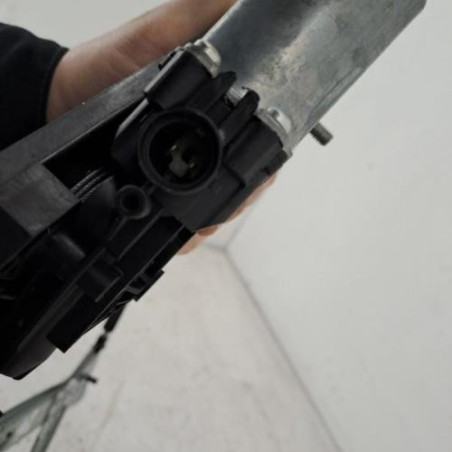 Leve vitre electrique avant droit PEUGEOT 108