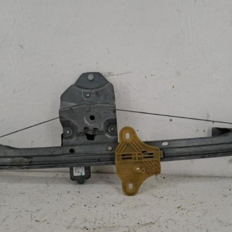 Leve vitre electrique avant droit RENAULT CLIO 4