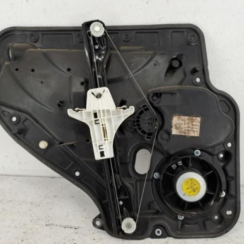 Leve vitre electrique arriere droit VOLKSWAGEN GOLF 6