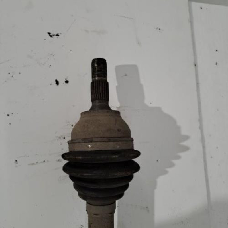 Cardan gauche (transmission) PEUGEOT 5008 1