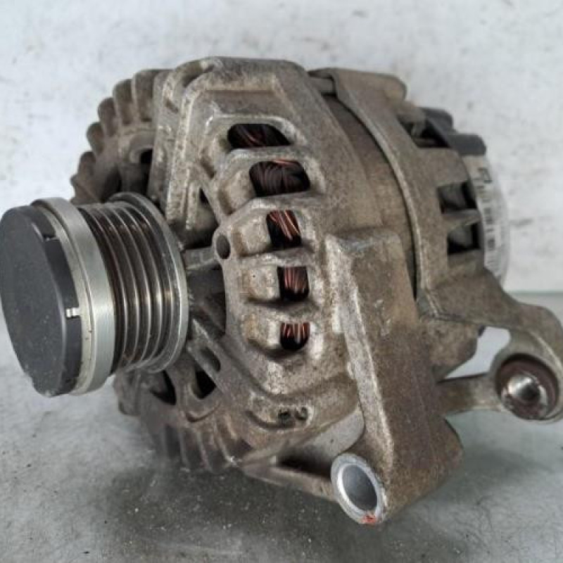 Alternateur OPEL ASTRA J