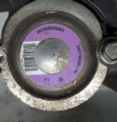 Pompe de direction PEUGEOT 206 Photo n°1