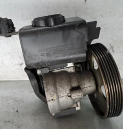 Pompe de direction PEUGEOT 206