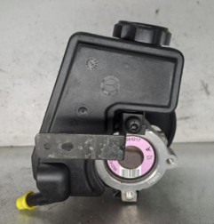 Pompe de direction PEUGEOT 206 Photo n°4