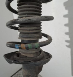 Amortisseur avant gauche VOLKSWAGEN BEETLE 2