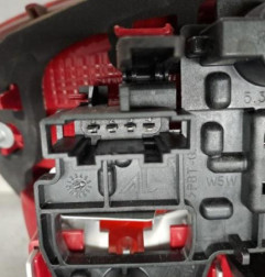 Feu arriere secondaire gauche (feux) SEAT IBIZA 4 Photo n°1