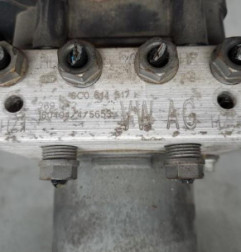 Bloc ABS (freins anti-blocage) AUDI A1 1 Photo n°1