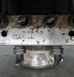 Bloc ABS (freins anti-blocage) PEUGEOT 308 2 Photo n°1