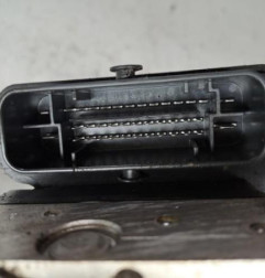 Bloc ABS (freins anti-blocage) PEUGEOT 308 2 Photo n°3