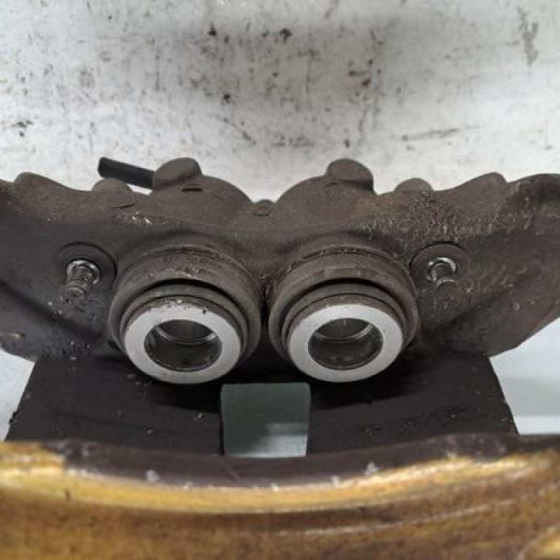 Etrier avant gauche (freinage) BMW SERIE 6 E63