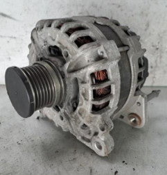 Alternateur AUDI A1 1 Photo n°1