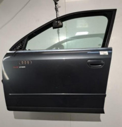Porte avant gauche AUDI A4 2 Photo n°1
