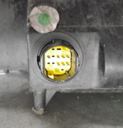 Optique avant principal gauche (feux)(phare) LANCIA YPSILON 4 Photo n°4