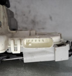 Serrure arriere droit AUDI A1 1