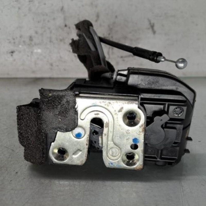 Serrure avant droit NISSAN NV200