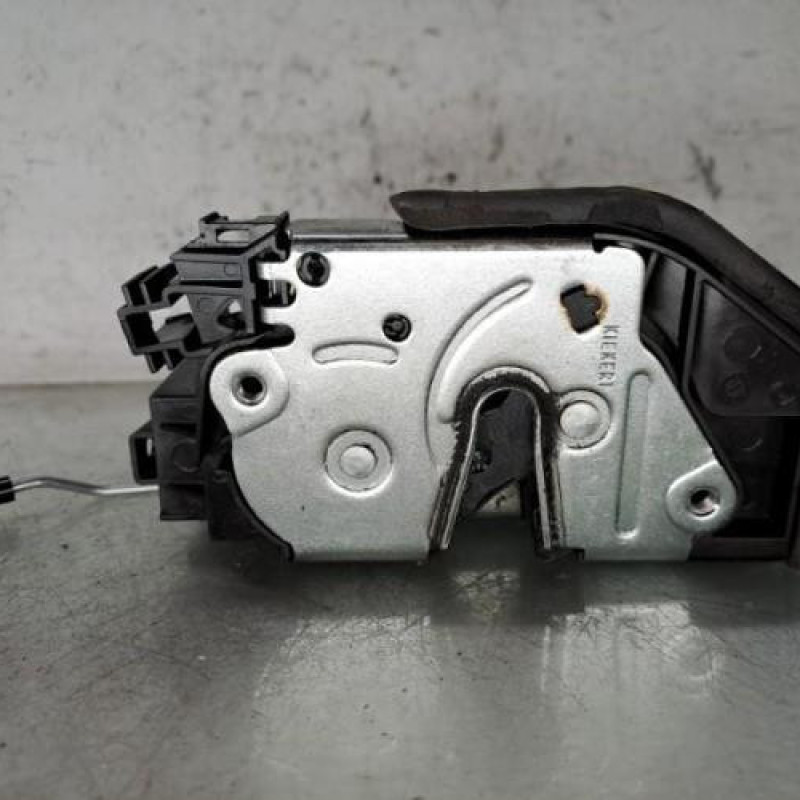 Serrure arriere gauche BMW X1 E84