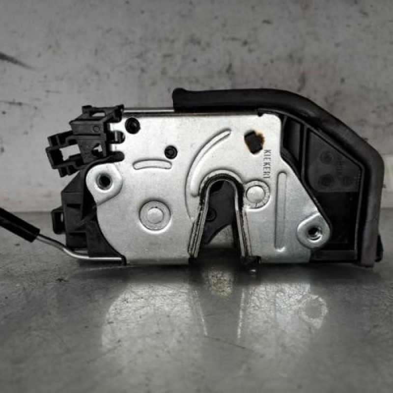 Serrure avant gauche BMW X1 E84