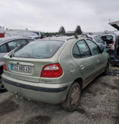 Moteur essuie glace arriere RENAULT MEGANE 1 Photo n°5