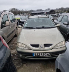 Moteur essuie glace arriere RENAULT MEGANE 1 Photo n°7