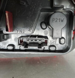 Feu arriere secondaire droit (feux) VOLKSWAGEN JETTA 4