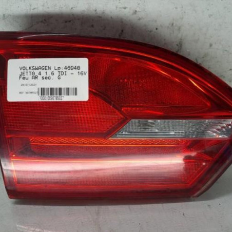 Feu arriere secondaire gauche (feux) VOLKSWAGEN JETTA 4