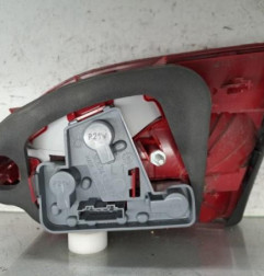 Feu arriere secondaire gauche (feux) VOLKSWAGEN JETTA 4 Photo n°3