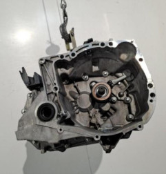 Boite de vitesses RENAULT CLIO 4 Photo n°4