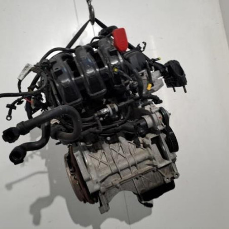 Moteur PEUGEOT 208 1