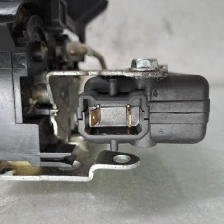 Serrure avant droit DACIA DUSTER 1