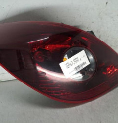 Feu arriere principal gauche (feux) OPEL CORSA D Photo n°4