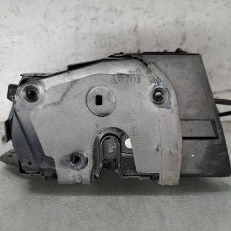 Serrure arriere gauche LAND ROVER RANGE ROVER 2 SPORT