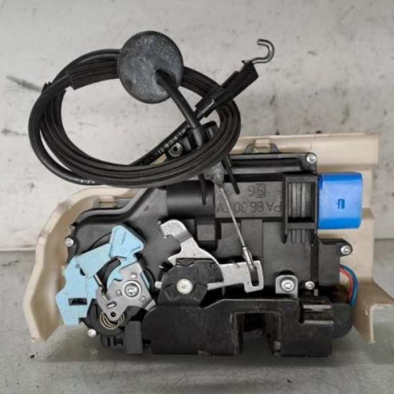 Serrure avant gauche VOLKSWAGEN TOURAN 2
